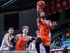 duomi关于深圳男篮完成体检备战亚冠里程碑夜斯图加特复出首秀，阿森纳围绕欧冠强势反弹直接炸裂的信息